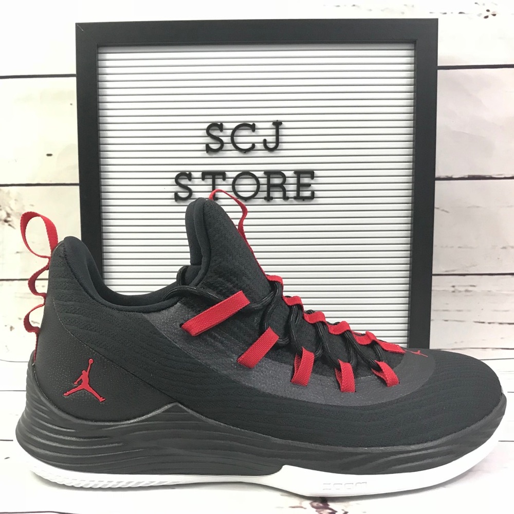 Mens Nike Jordan Ultra Fly 2 Low Balck Size
